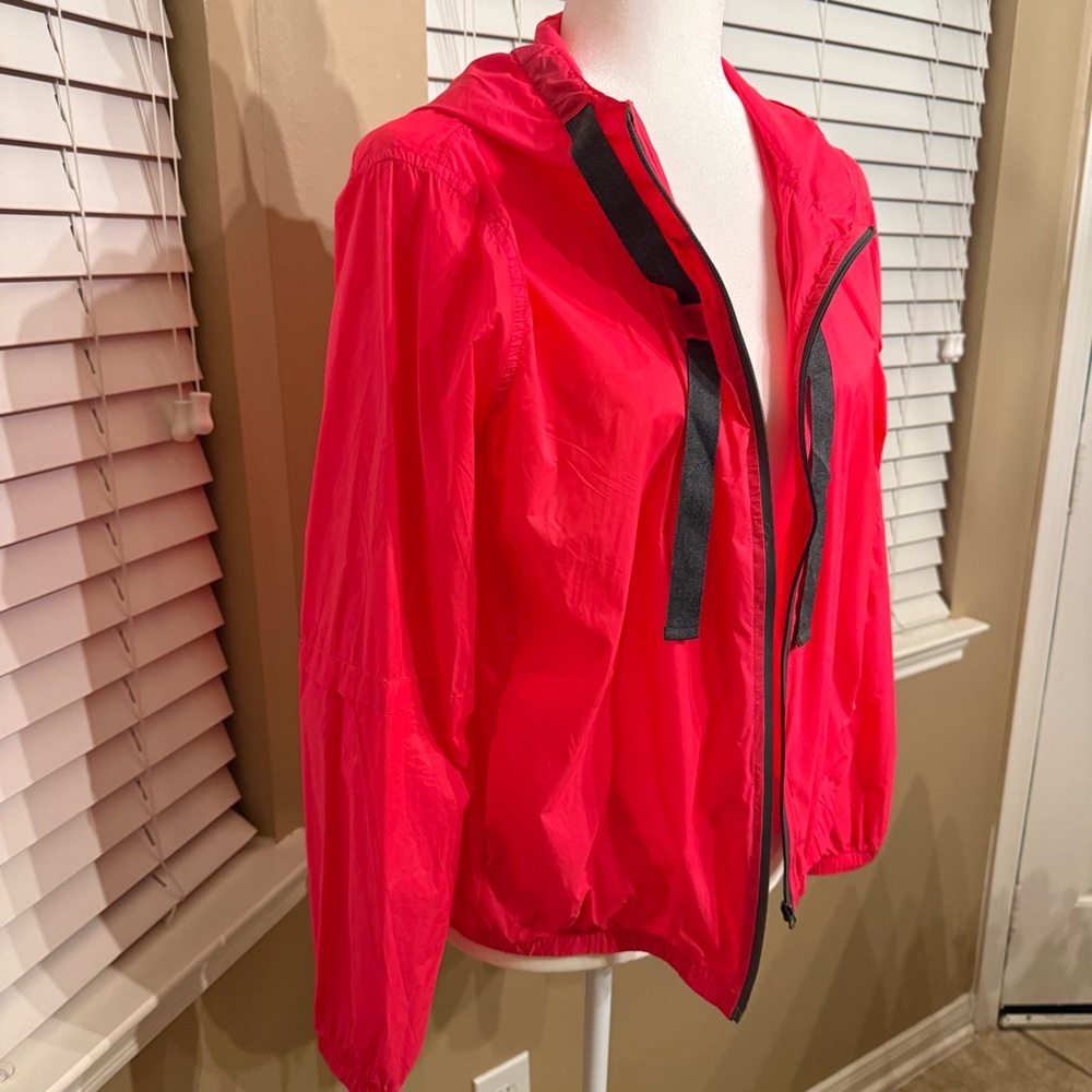 Hot Pink Hoodie Jacket Windbreaker ZYIA Drawstring NEW Medium Large Active Rain
